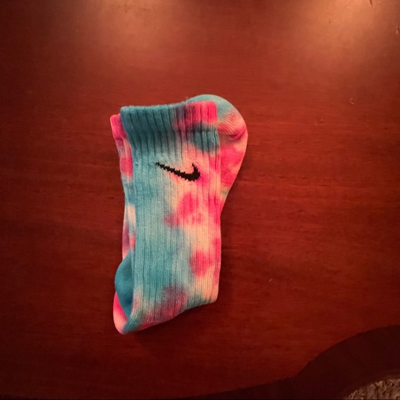 Nike tie dye socks - Picture 3 of 3